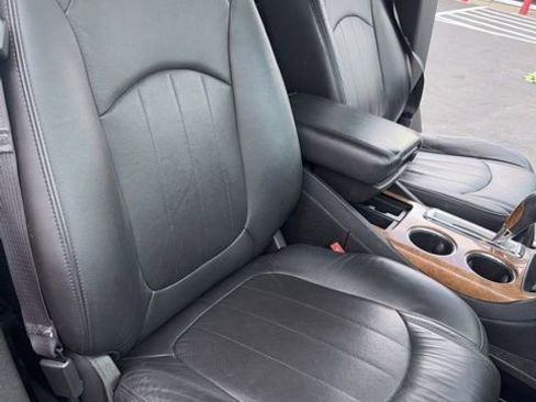 Used 2012 Buick Enclave Leather w/ Trailering Provision Package image 25