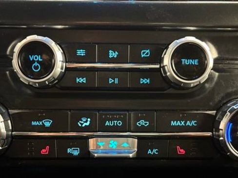 Used 2021 Ford F150 XLT w/ Equipment Group 302A High image 28