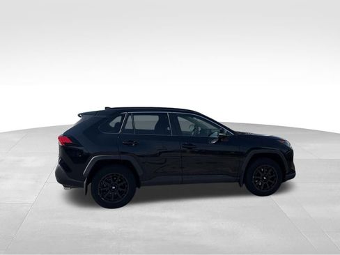 Used 2020 Toyota RAV4 LE w/ All Weather Liner Package image 4