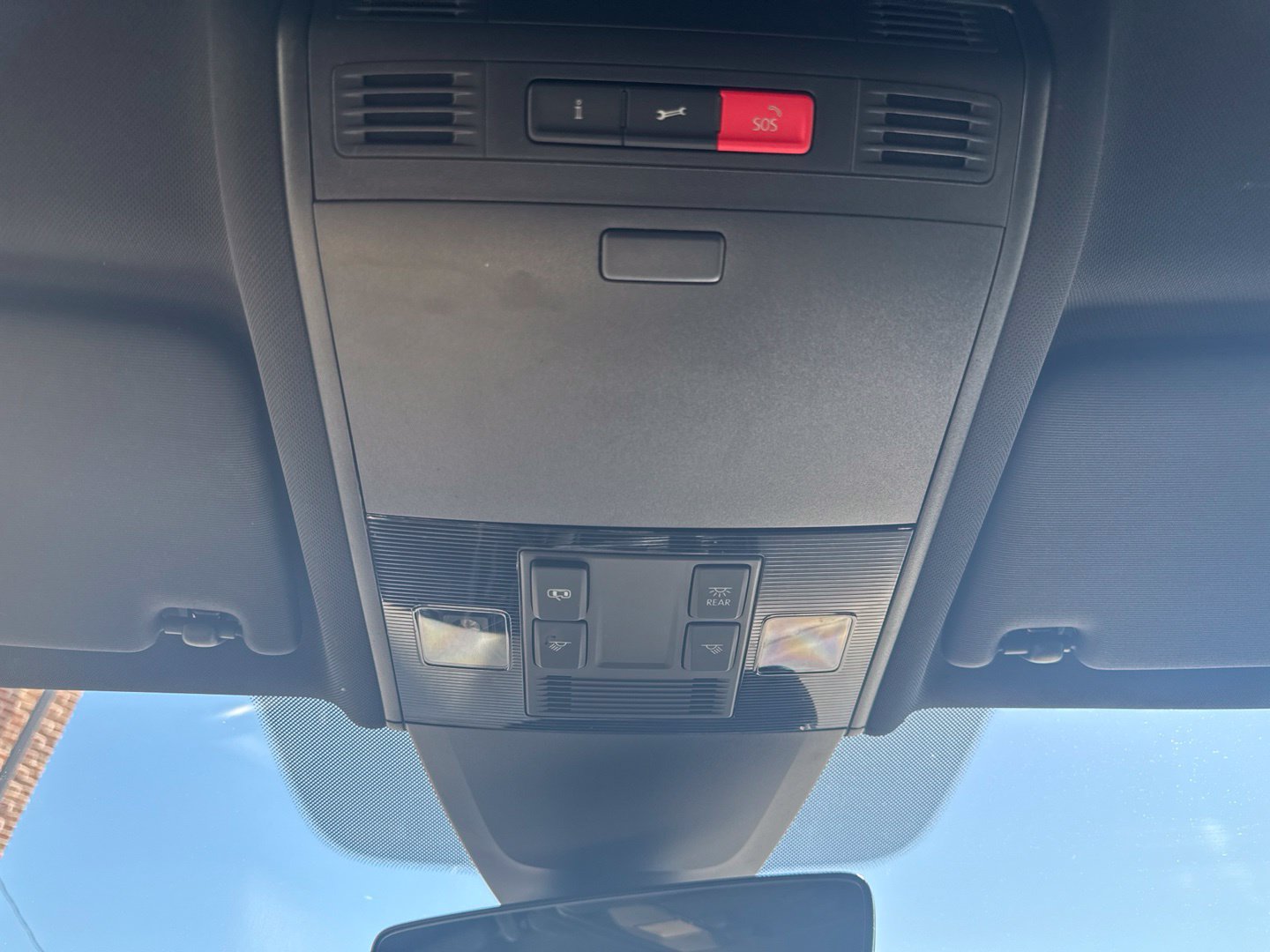 Used 2019 Volkswagen Golf R 4-Door AWD/4WD image 29