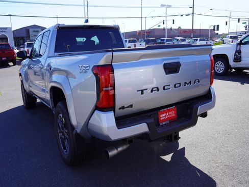 New 2026 Toyota Tacoma TRD Sport image 9