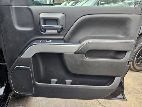 Used 2017 Chevrolet Silverado 1500 LTZ image 18