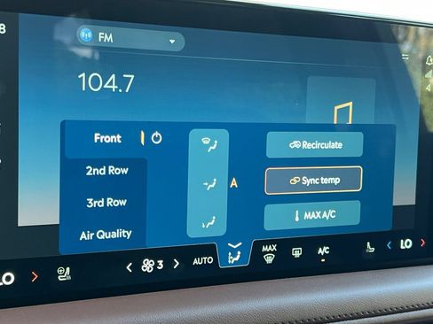 New 2026 Lincoln Aviator Reserve AWD/4WD image 19