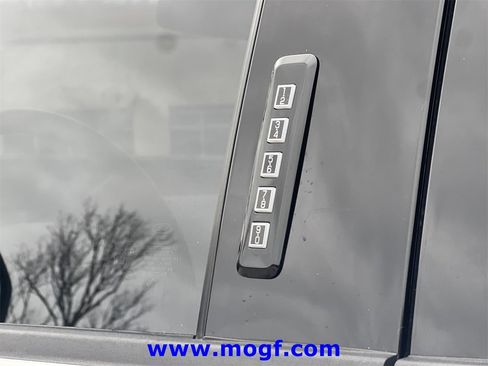 Used 2023 Ford F250 Lariat w/ Sport Appearance Package image 37