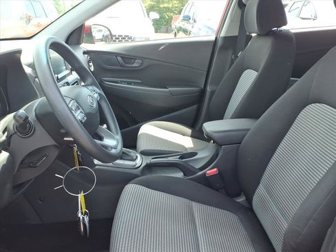 Used 2018 Hyundai Kona SE AWD/4WD image 18