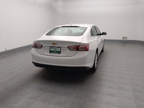 Used 2020 Chevrolet Malibu LT FWD image 7