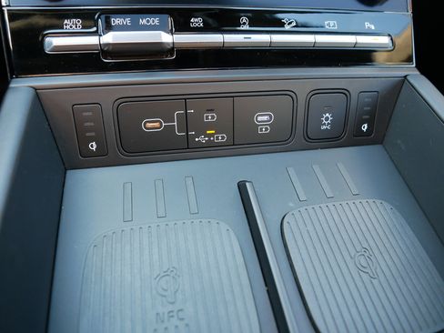 Used 2025 Hyundai Santa Fe Calligraphy image 33