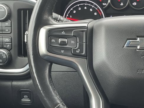 Used 2021 Chevrolet Silverado 1500 LT Trail Boss w/ Convenience Package II image 17