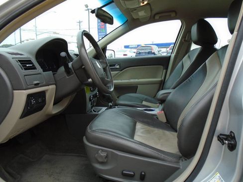 Used 2010 Mercury Milan Premier image 6
