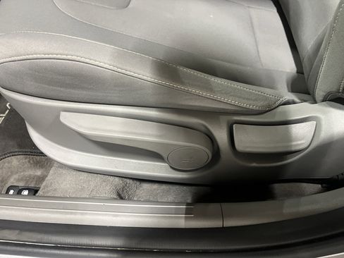Used 2022 Hyundai Elantra SEL w/ Cargo Package FWD image 13