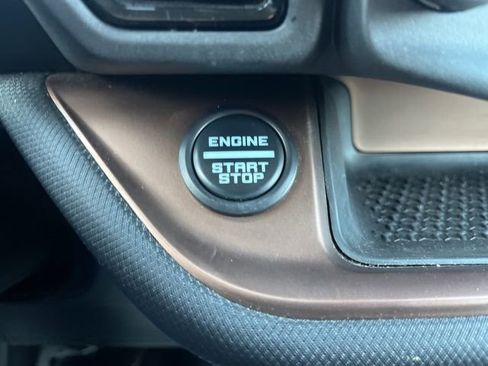 Used 2023 Ford Bronco Sport Badlands w/ Premium Package image 25