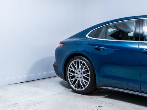 New 2026 Porsche Panamera 4 AWD/4WD image 11
