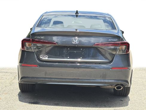 Used 2025 Honda Civic Sport image 22