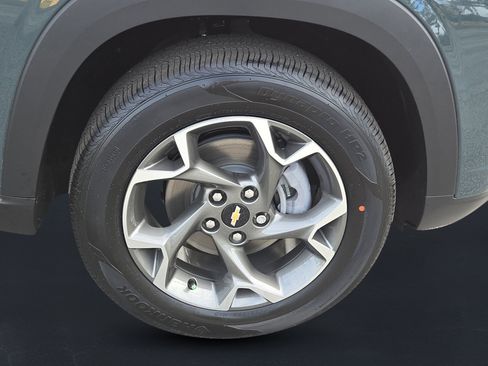 New 2026 Chevrolet Trax LT w/ LT Convenience Package image 10