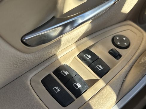 Used 2015 BMW 320i Sedan image 21