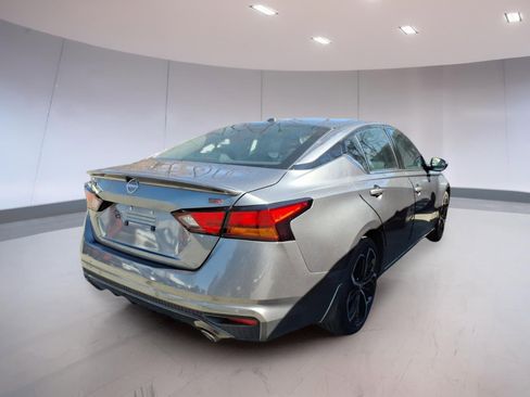 Used 2023 Nissan Altima 2.5 SR image 4