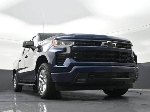 Used 2023 Chevrolet Silverado 1500 RST RWD image 29