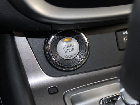 Used 2024 Nissan Murano SL image 42