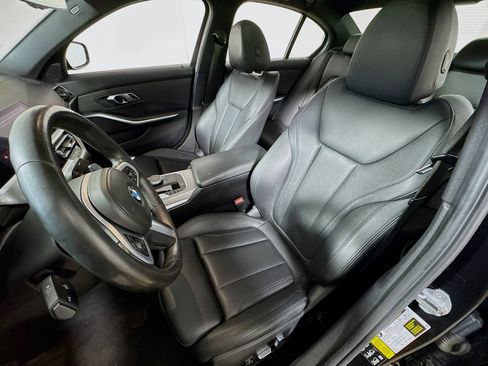 Used 2019 BMW 330i xDrive Sedan w/ M Sport Package image 15
