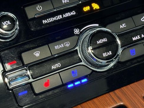 Used 2020 Lincoln Navigator Reserve image 22