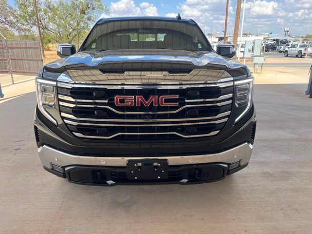 Used 2025 GMC Sierra 1500 SLT AWD/4WD image 2