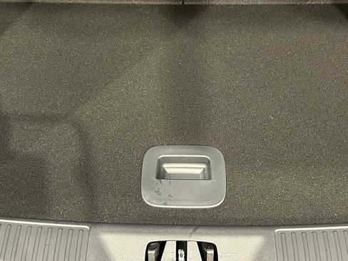 New 2026 Lincoln Aviator AWD image 32
