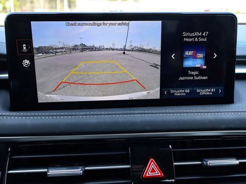 Used 2026 Genesis G70 2.5T image 33