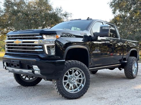 Used 2023 Chevrolet Silverado 2500 High Country w/ Safety Package II image 73