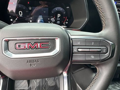 Used 2024 GMC Canyon AT4 w/ Canyon Safety Plus Package AWD/4WD image 26