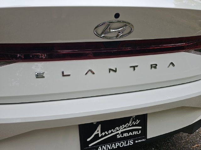 Used 2023 Hyundai Elantra SE FWD image 28