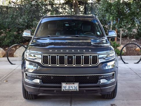 Used 2022 Jeep Wagoneer Series I w/ Convenience Group I image 2