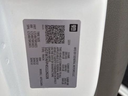 New 2025 GMC Savana 2500 w/ Communications Package image 30