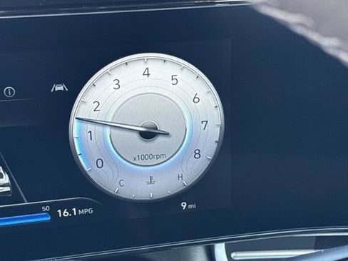 New 2026 Hyundai Elantra Limited FWD image 16