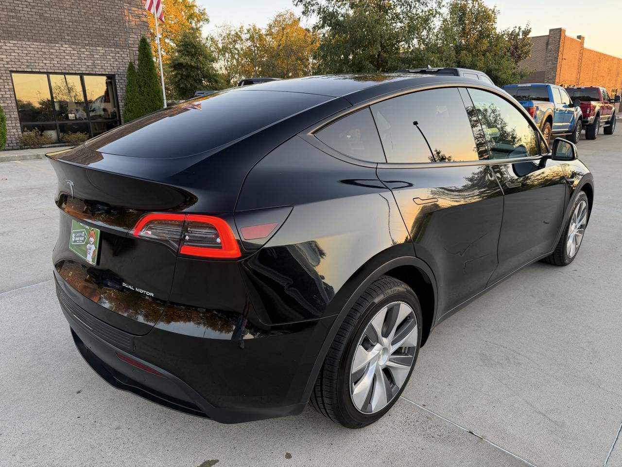 Used 2023 Tesla Model Y Long Range AWD/4WD image 7
