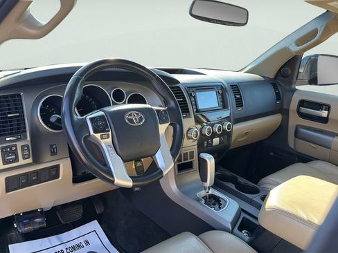 Used 2014 Toyota Sequoia Limited image 26