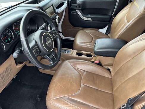 Used 2014 Jeep Wrangler Unlimited Sahara w/ Max Tow Package image 26