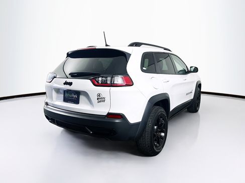 Used 2022 Jeep Cherokee Latitude w/ Sun & Sound Group AWD/4WD image 9