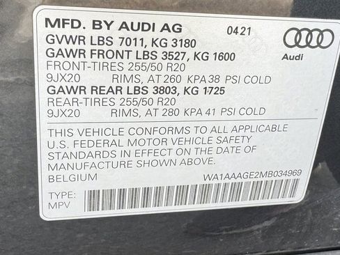 Used 2021 Audi e-tron Premium w/ Convenience Plus Package image 32