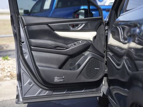 Used 2022 Subaru Ascent Limited w/ Technology Package image 30