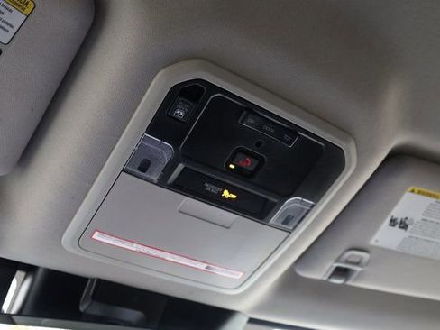 Used 2024 Toyota Tundra Limited image 24