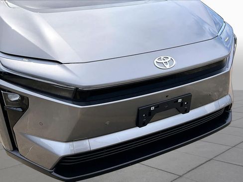 Certified 2026 Toyota bZ FWD image 29