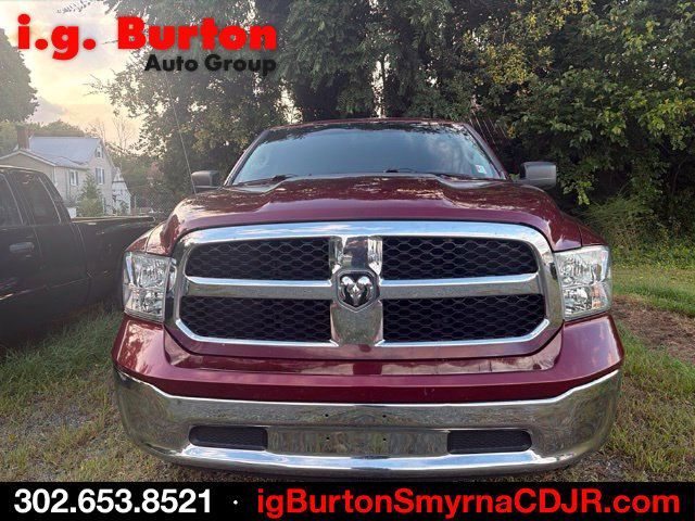 Used 2021 RAM 1500 Classic SLT AWD/4WD image 2