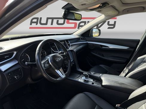 Used 2021 INFINITI QX50 Luxe FWD image 10