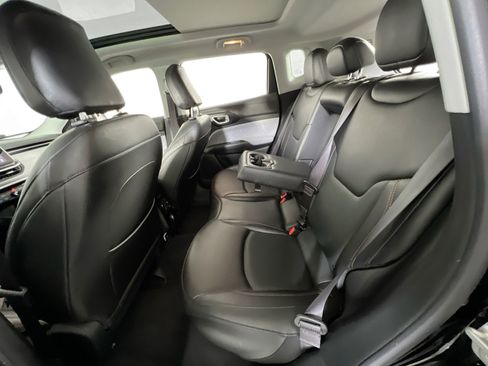 Used 2022 Jeep Compass Latitude w/ Sun and Sound Group image 25