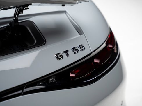 Used 2025 Mercedes-Benz AMG GT 55 image 36