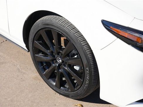 Used 2023 MAZDA MAZDA3 2.5 Turbo Sedan w/Premium Plus image 10