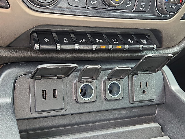 Used 2016 GMC Sierra 2500 Denali AWD/4WD image 18