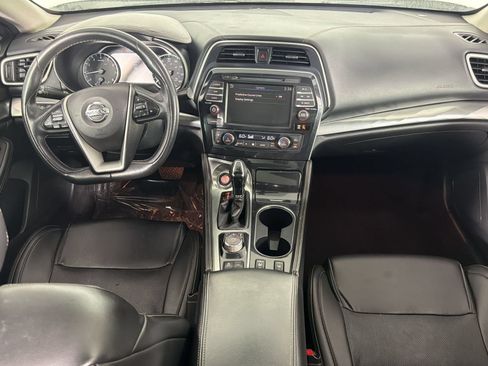 Used 2019 Nissan Maxima 3.5 SL w/ Floor Mat Group FWD image 15