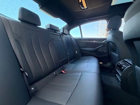 Certified 2023 BMW 530i xDrive w/ Premium Package image 23