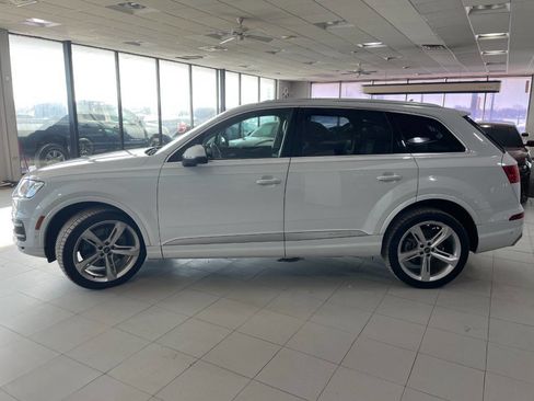 Used 2019 Audi Q7 3.0T Prestige w/ Prestige Package image 4
